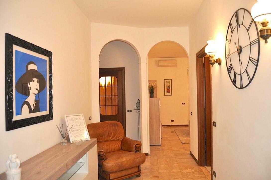Ferienwohnung La Casa Di Sarita Pavia Exterior foto
