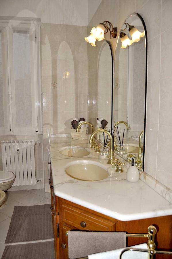Ferienwohnung La Casa Di Sarita Pavia Exterior foto
